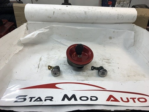 bouchon de réservoir carburant avec barriez de porte avant Citroën Berlingo 1.9 d 99