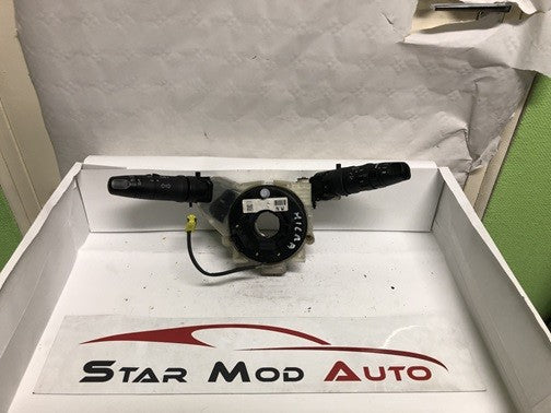 commodo Nissan Micra mk12 2005