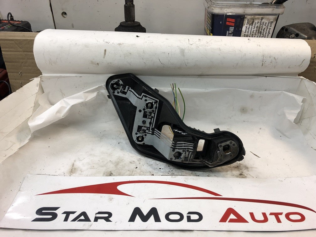 platine de feux arrière Peugeot 207 phase 1