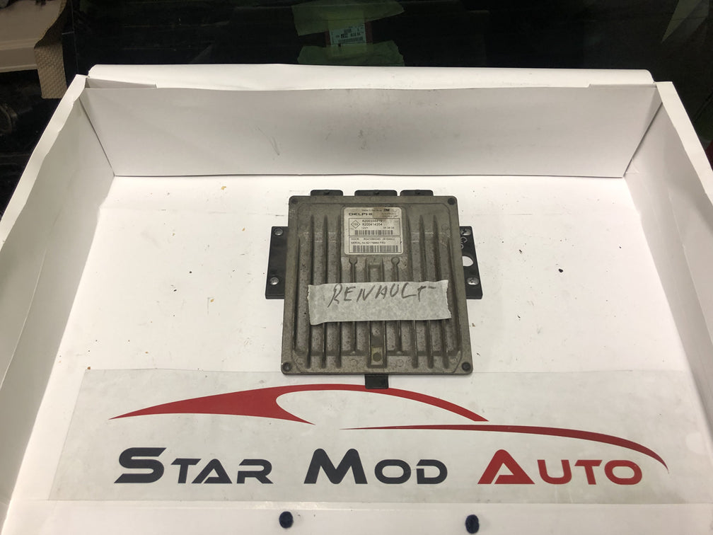 calculateur moteur Renault Delphi réf 8200334419