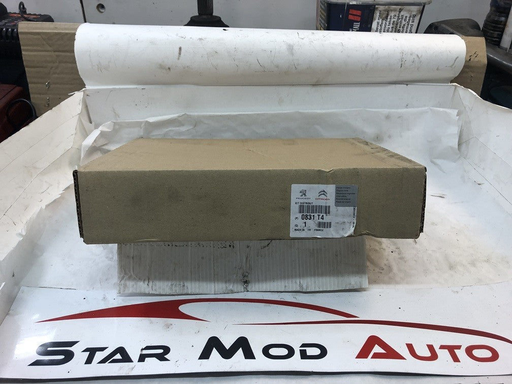 kit distribution Peugeot Citroën 2.0 essence réf 0831t4