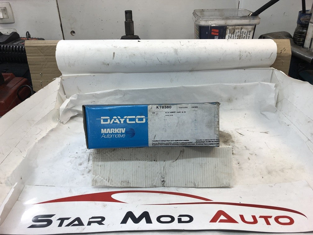 kit distribution Audi a6 a8 2.6-2.8 v6 réf ktb380