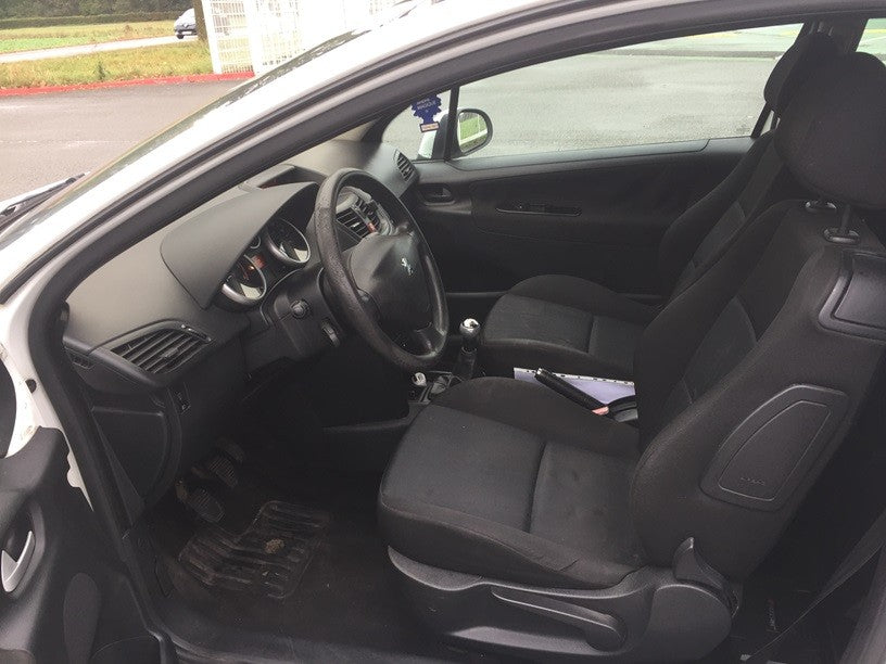 Peugeot 207 pack affaire 1.6 hdi 90 cv 2008