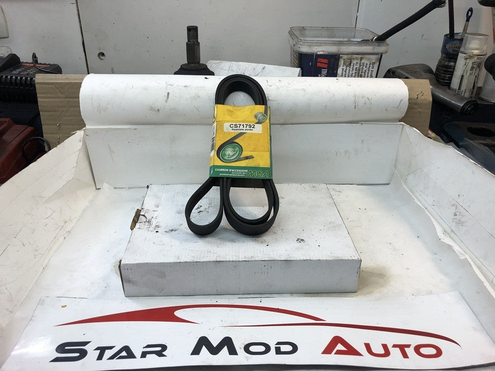 courroie accessoire Nissan Renault Opel réf cs71792