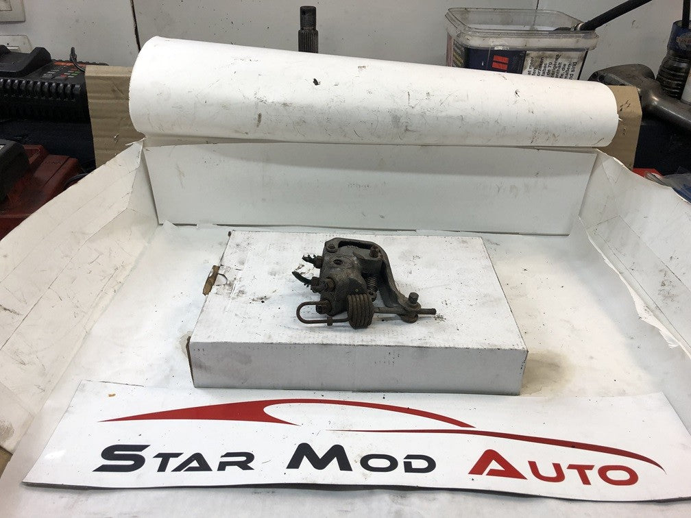 répartiteur de frein Peugeot Berlingo 1.9 d dw8