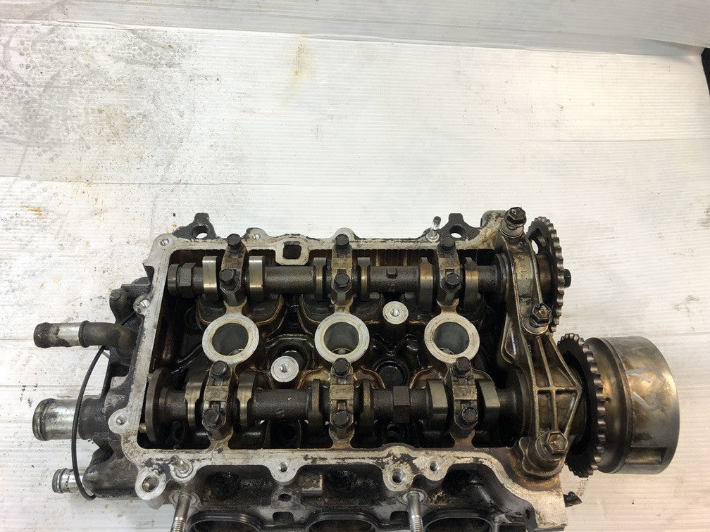 culasse moteur Peugeot Citroën 1.0 essence 3 cylindres