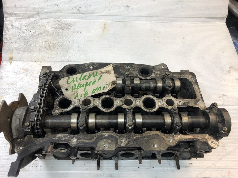 culasse moteur Peugeot Citroën 1.6 hdi 2008