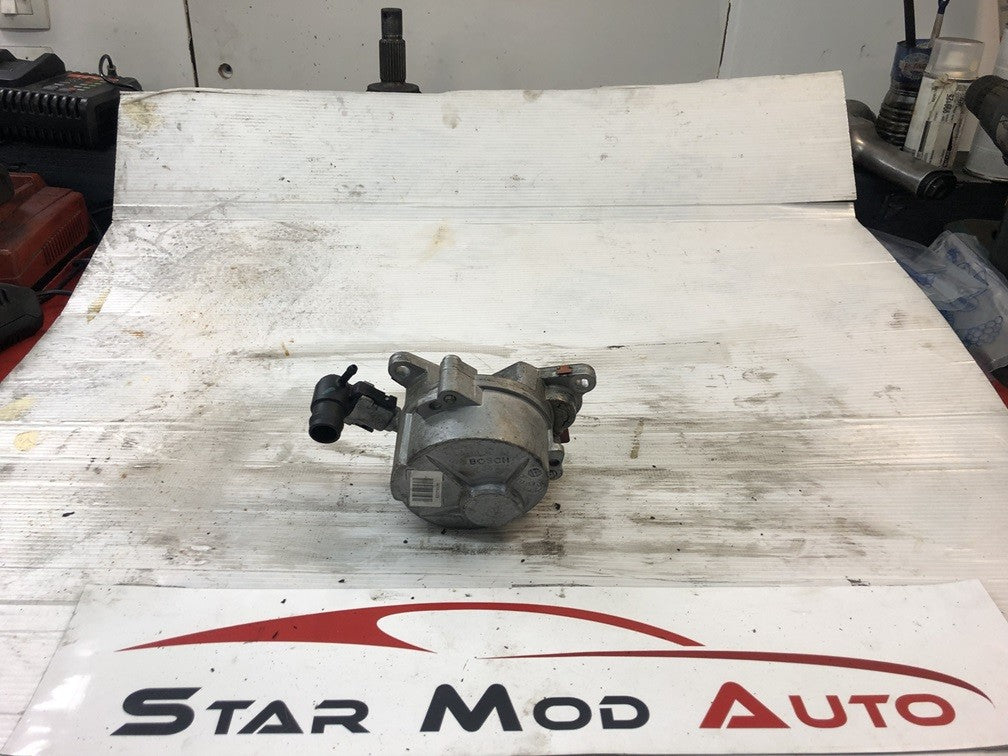 pompe a vide Renault koleos 2.0 dci 150 cv 2008