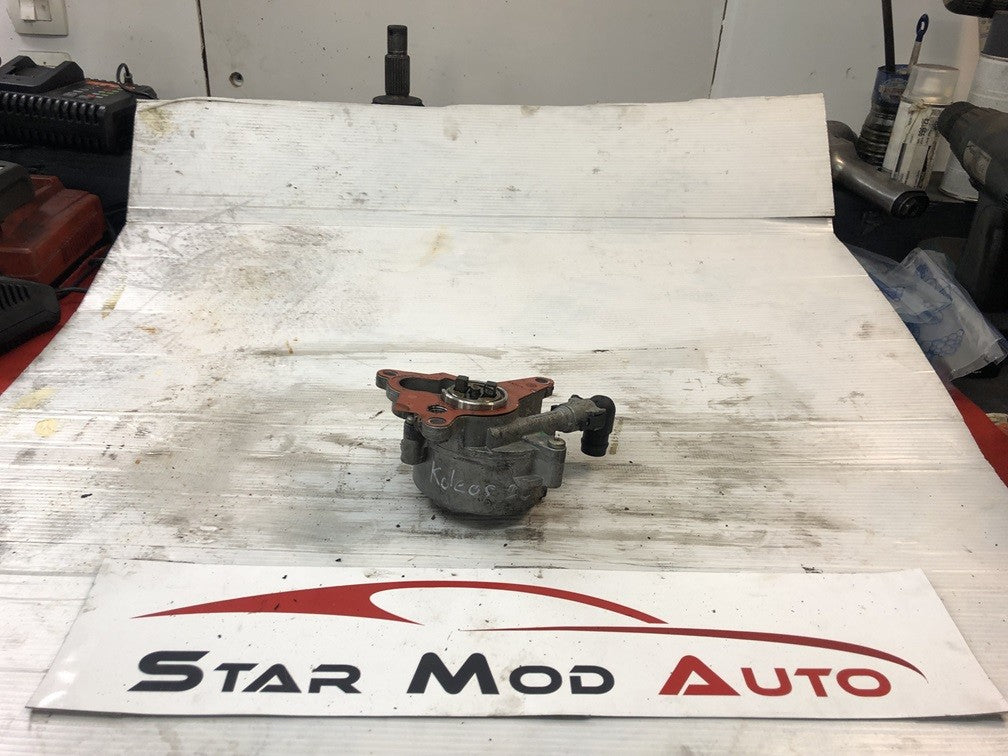 pompe a vide Renault koleos 2.0 dci 150 cv 2008