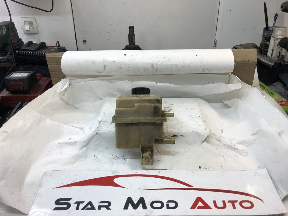 réservoir de liquide de direction assistée Citroën Berlingo 1.9 d