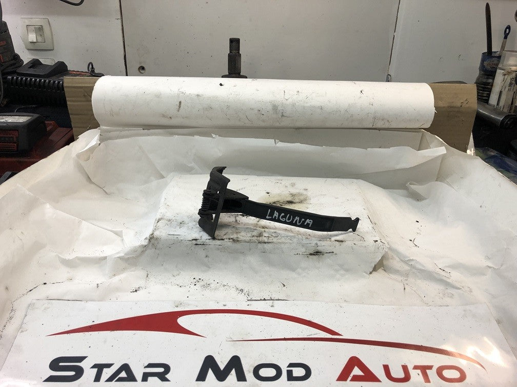 serrure de capot Renault laguna 2 phase 2 2007