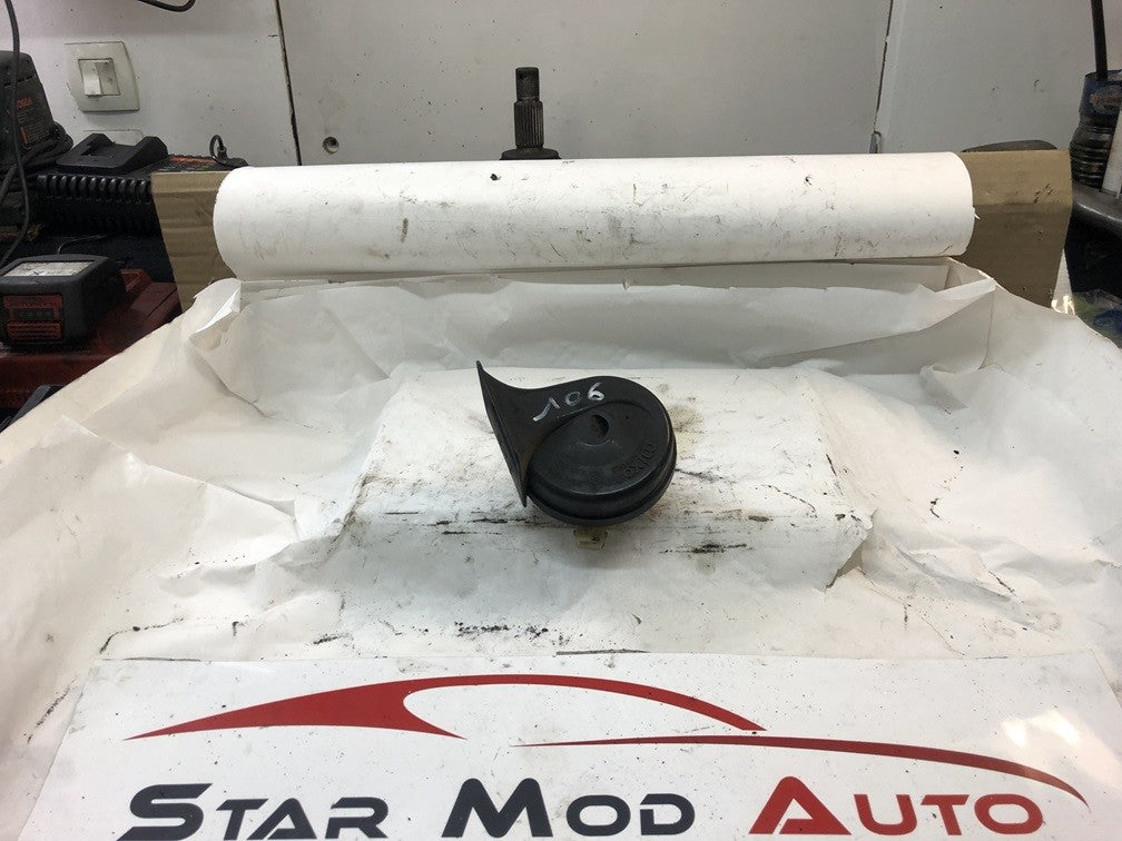 klaxonne Peugeot 106 phase 2 année 2003