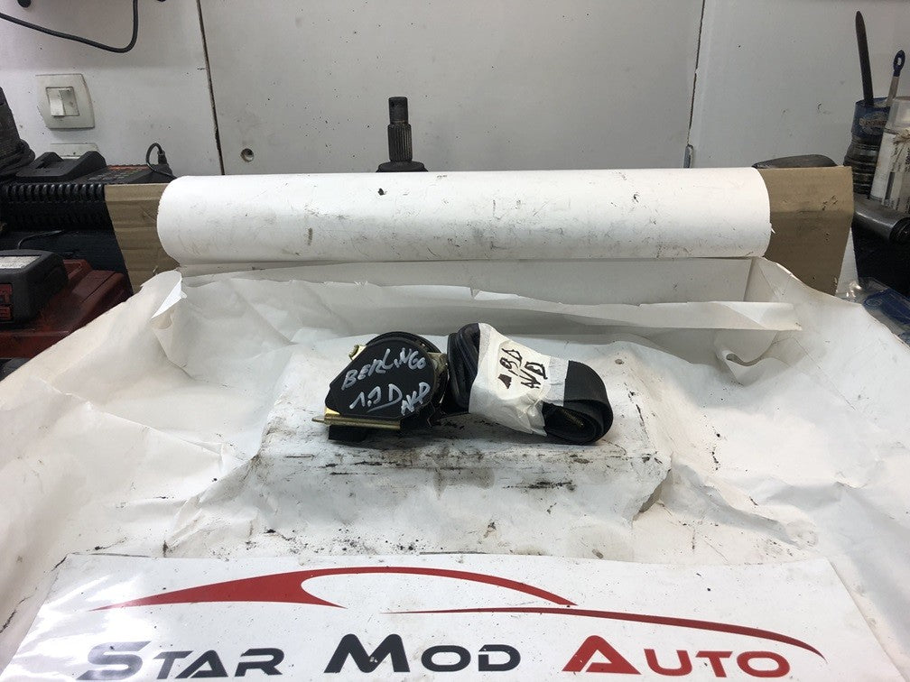 ceinture de sécurité avant droit Citroën Berlingo 1.9 d année 2001