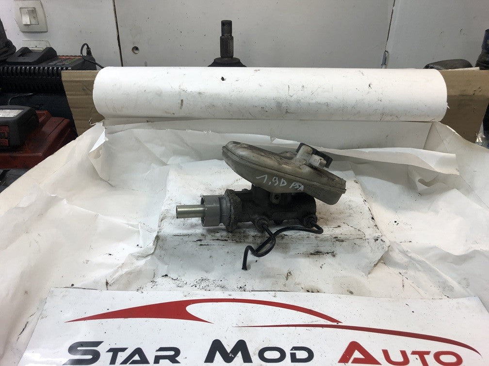 maître cylindre Citroën Berlingo 1.9 d année 2001