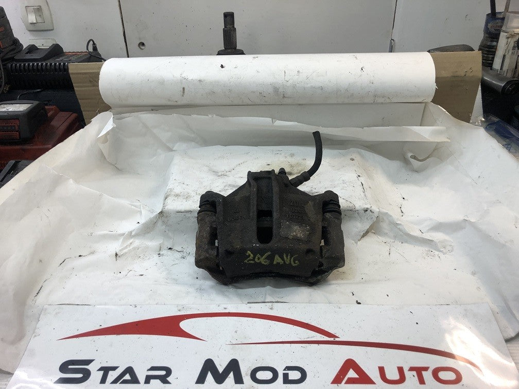 étrier de frein avant gauche Peugeot 206 1.4 hdi phase 2