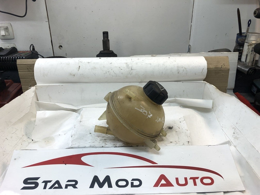 réservoir de liquide de refroidissement Peugeot 307 2.0 essence 2003