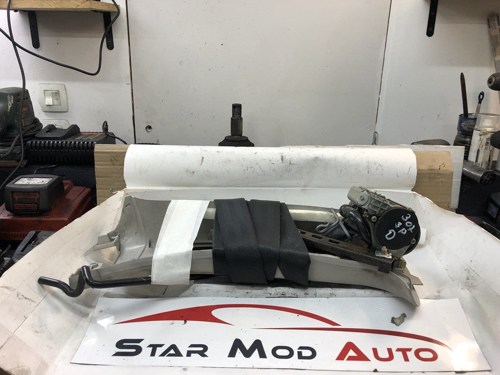 ceinture de sécurité avant droit Peugeot 307 phase 1 3 portes