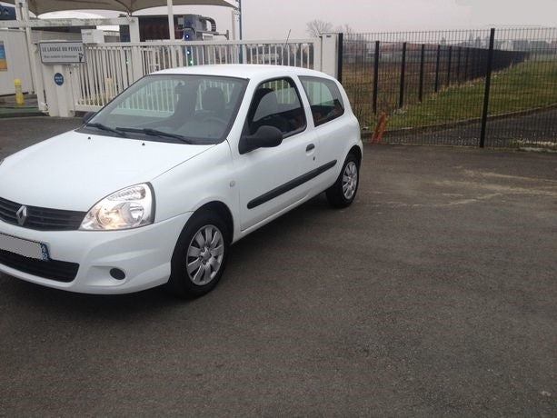 Renault Clio Campus 1.5 DCI 65 CV 2 Places Année 2010