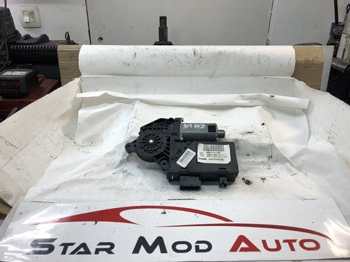 moteur de lève vitre avant droit Peugeot 307 phase 1 3 portes