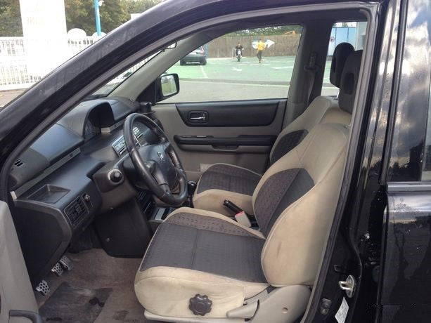Nissan XTrail2.2 DI 4x4 Année 2003 Boite 6 Vitesses
