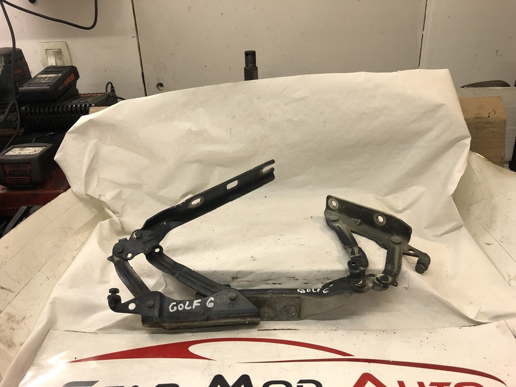 compas de capot avant gauche avant droit Volkswagen golf 6 2011