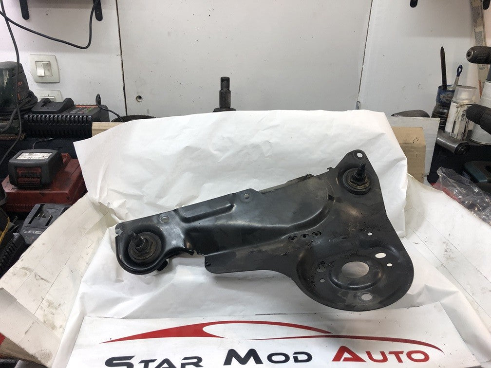 moteur essuie glace avant Ford fiesta 5 année 2007