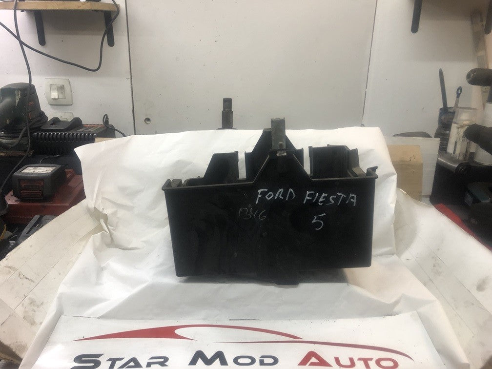 support batterie Ford fiesta 5 année 2007