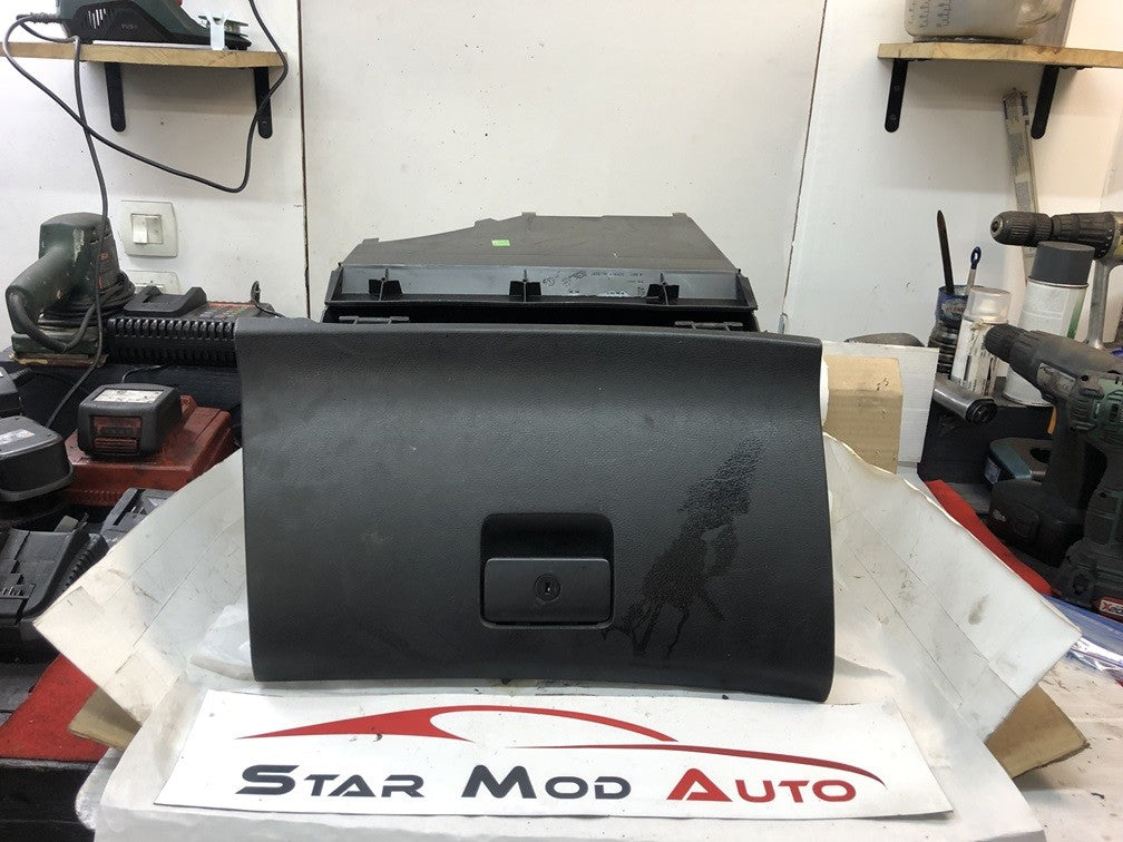 boite a gant Peugeot 307 phase 1 année 2003