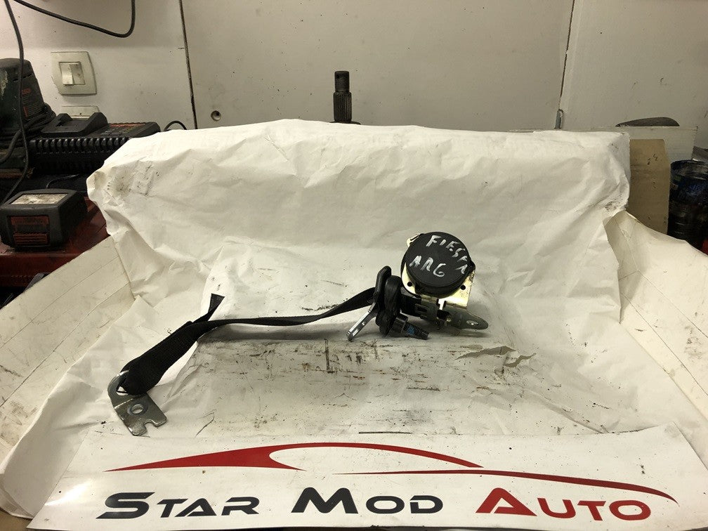 ceinture de sécurité arrière gauche arrière droit Ford fista 5 année 2007