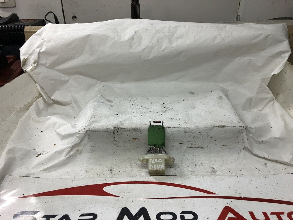 résistance de chauffage Ford fiesta 5 1.4 tdci année 2007