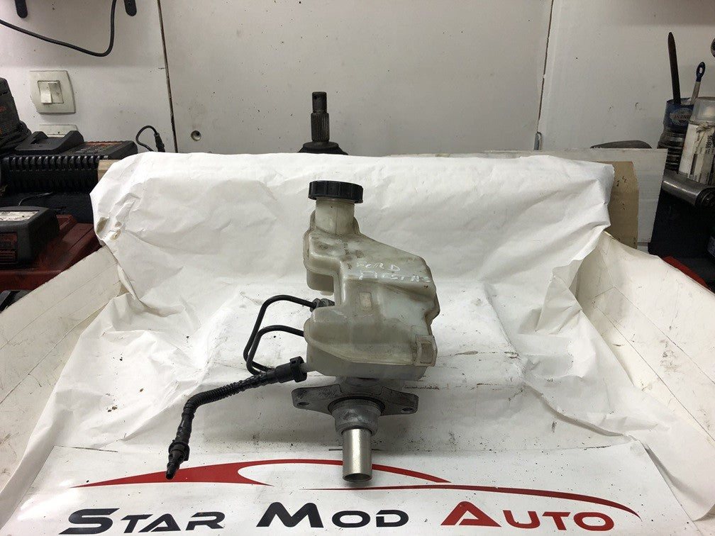 maître cylindre Ford fiesta 5 1.4 tdci année 2007