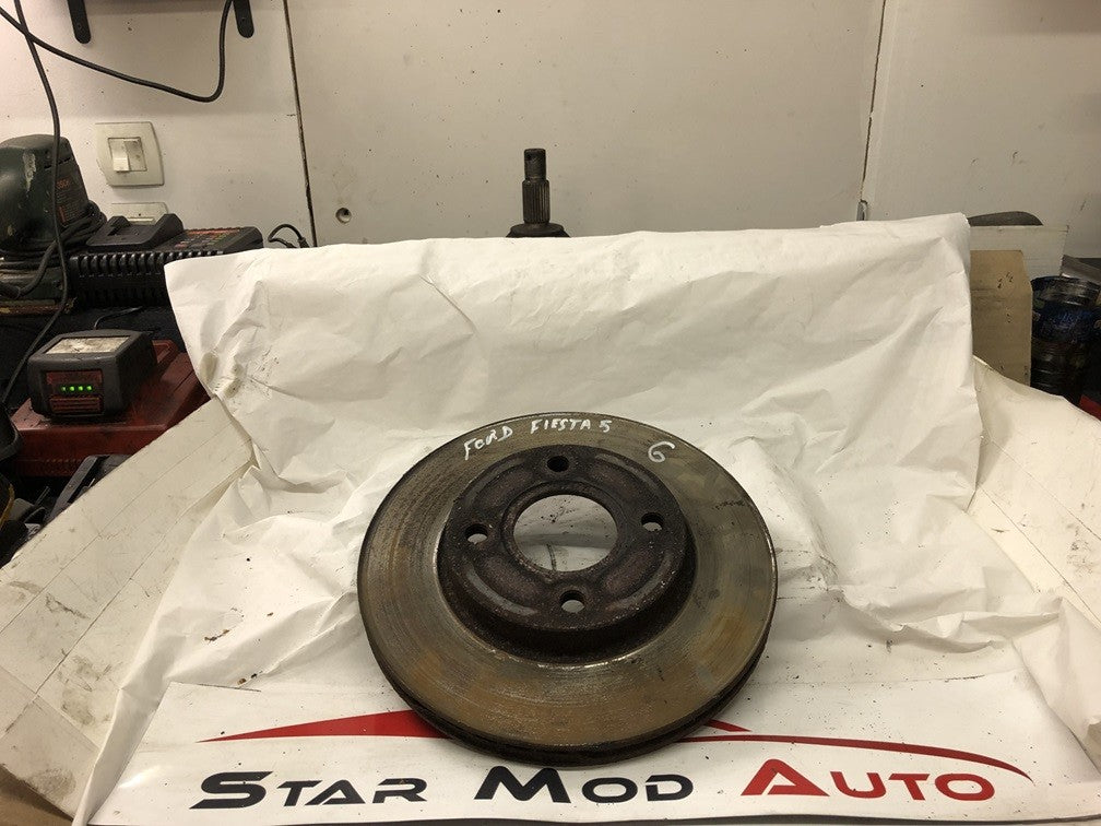 disque de frein avant Ford fiesta 5 1.4 tdci année 2007