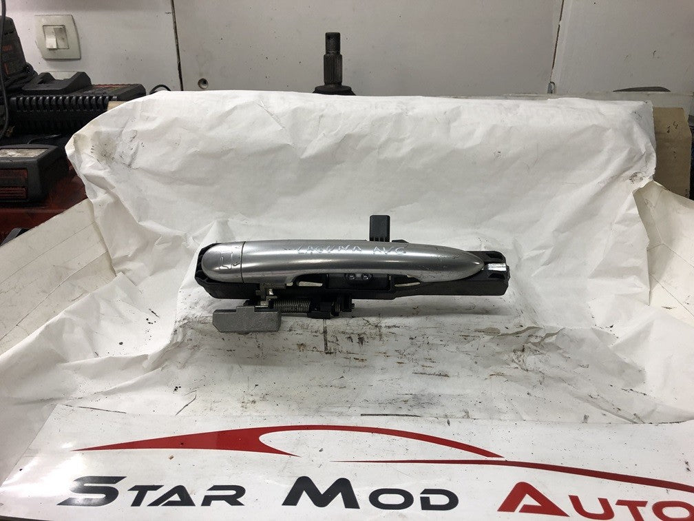 poignée d ouverture de porte extérieure avant gauche avant droit Renault laguna 2 phase 2