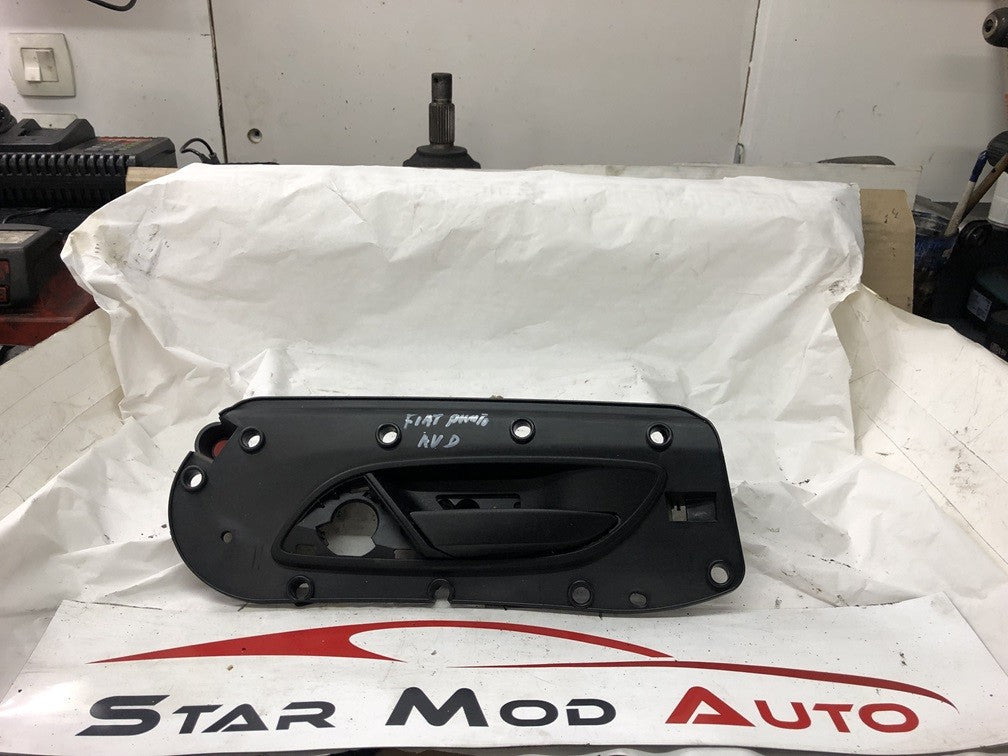 poignée d ouverture de porte intérieure avant gauche avant droit fiat grand Punto