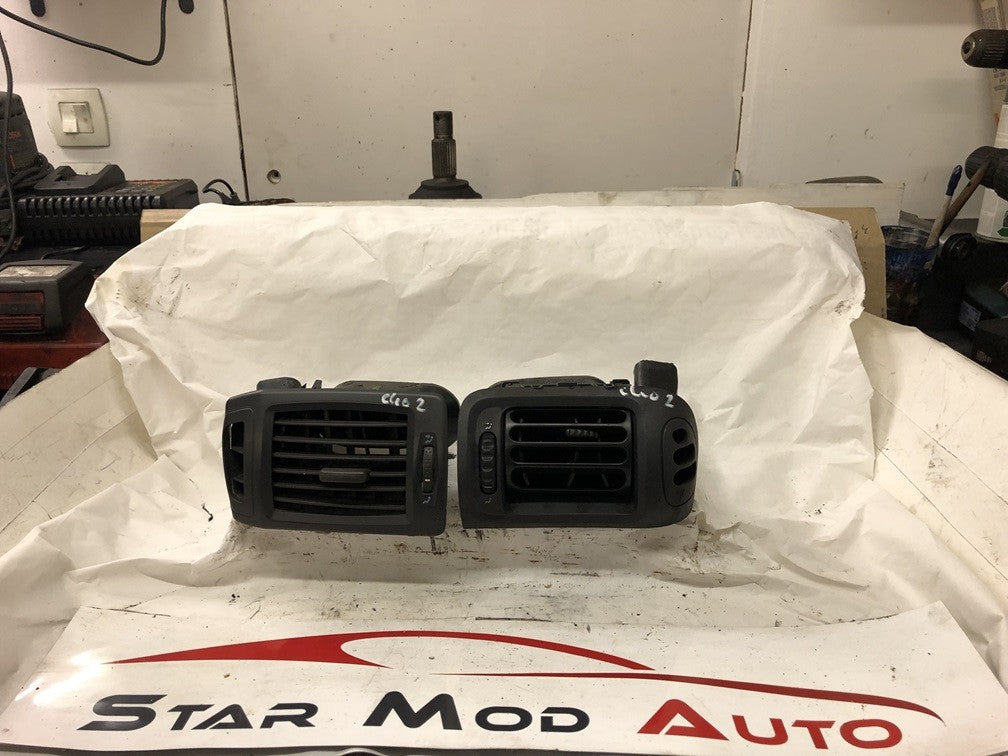 grille d'aération tableau de bord Renault Clio 2