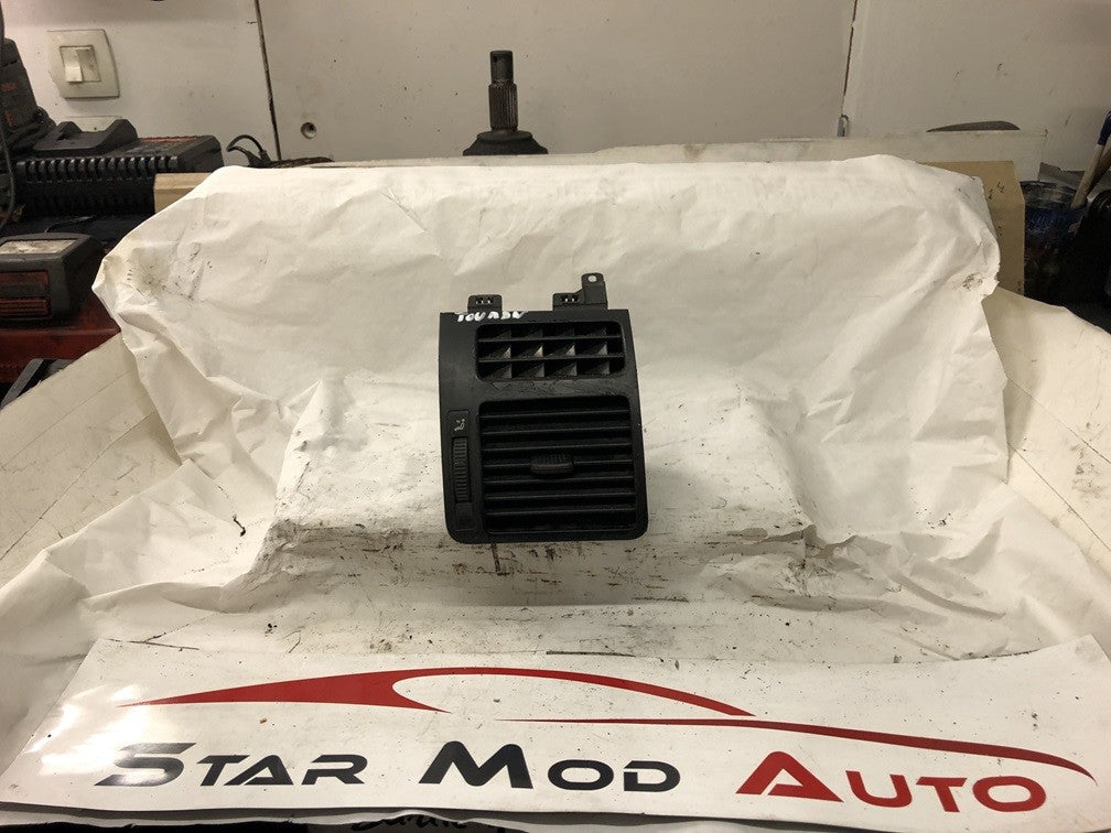 grille d aération tableau de bord Volkswagen Touran phase 1