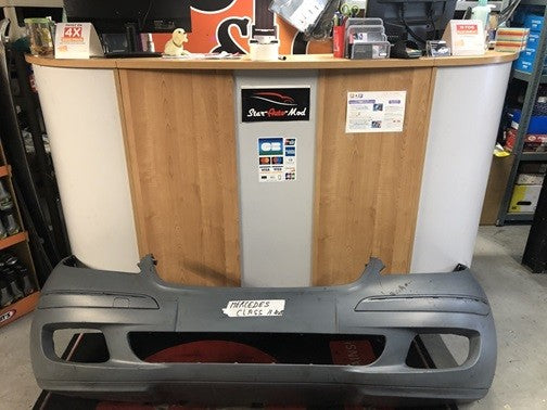 pare choc avant Mercedes classe a année 2008