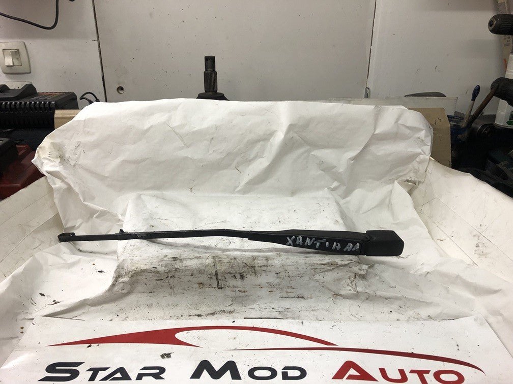 bras essuie glace arrière Citroën Xantia année 99