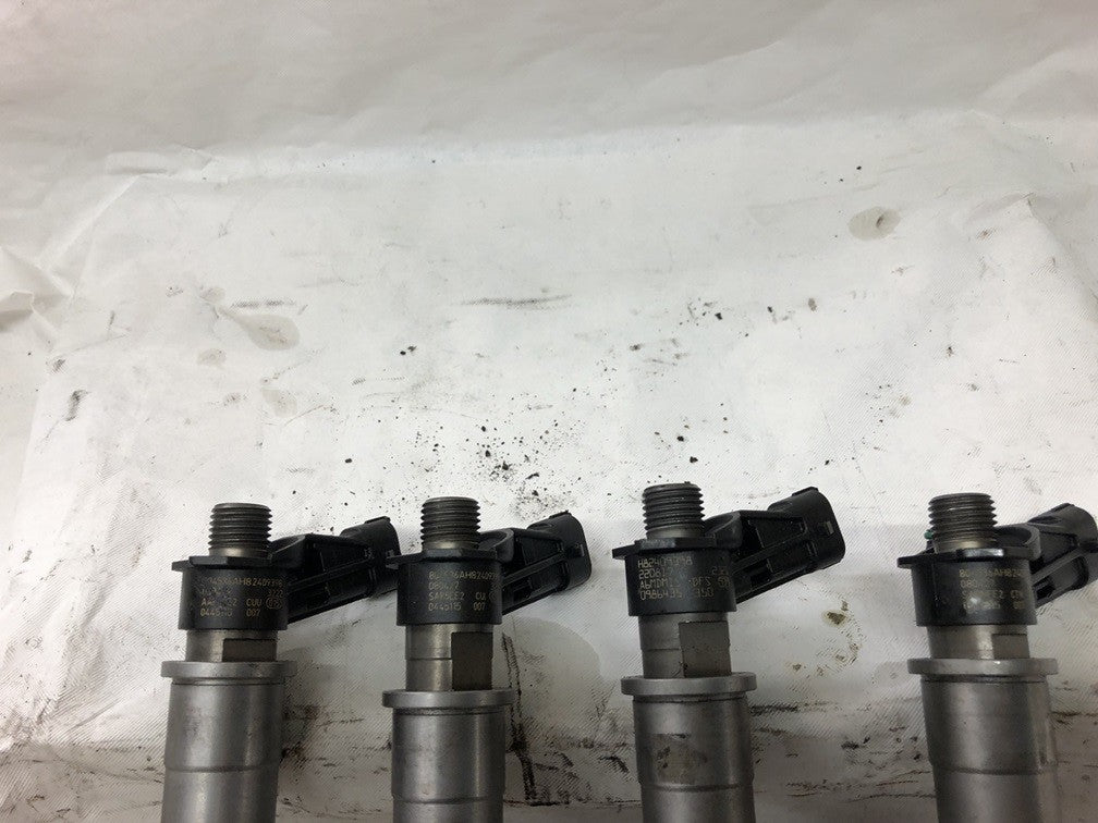 injecteur diesel Renault koleos 2.0 dci 150 cv année 2008