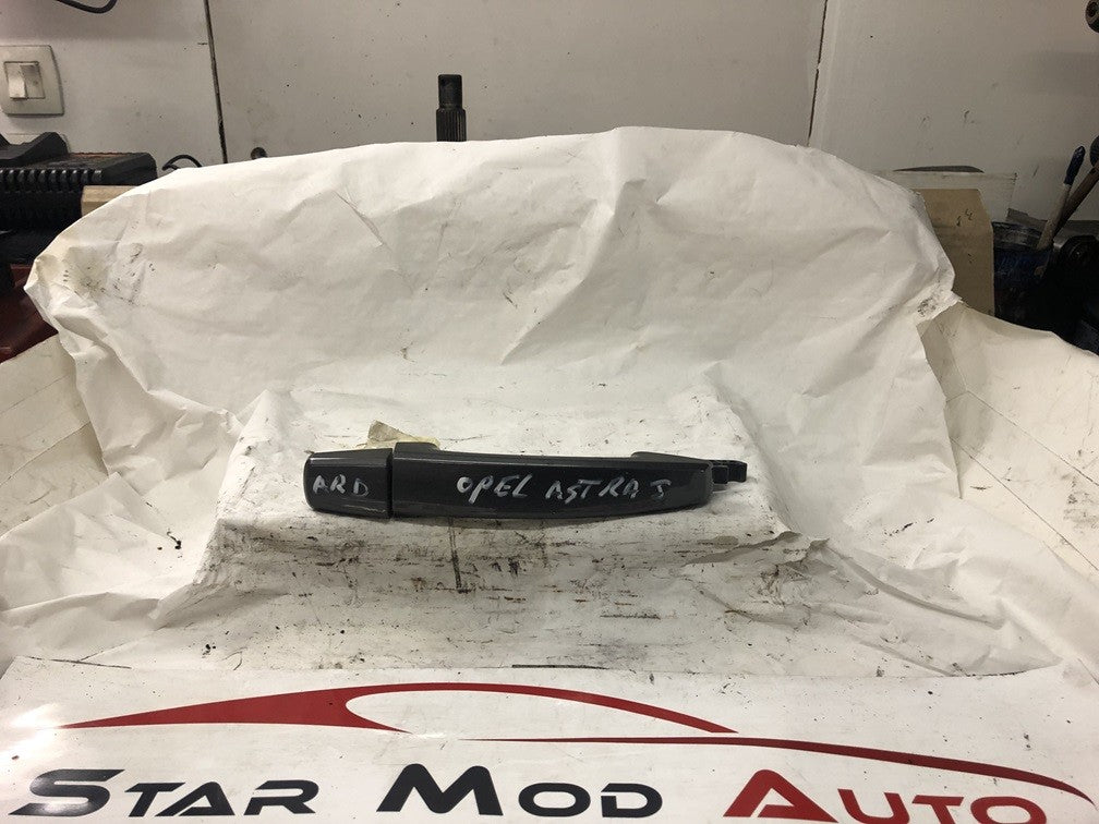 poignée d ouverture de porte extérieure arrière gauche Opel Astra j 2011