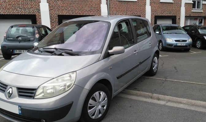 Renault Scenic 1.5 dCi 100 ch, année 2004, 185 000 km 