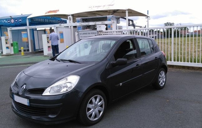 Renault Clio 3 1.5 dCi 68 ch 5 portes 2005 