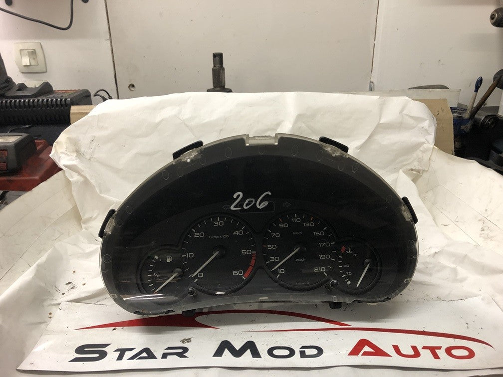 compteur kilométrique Peugeot 206 année 2003