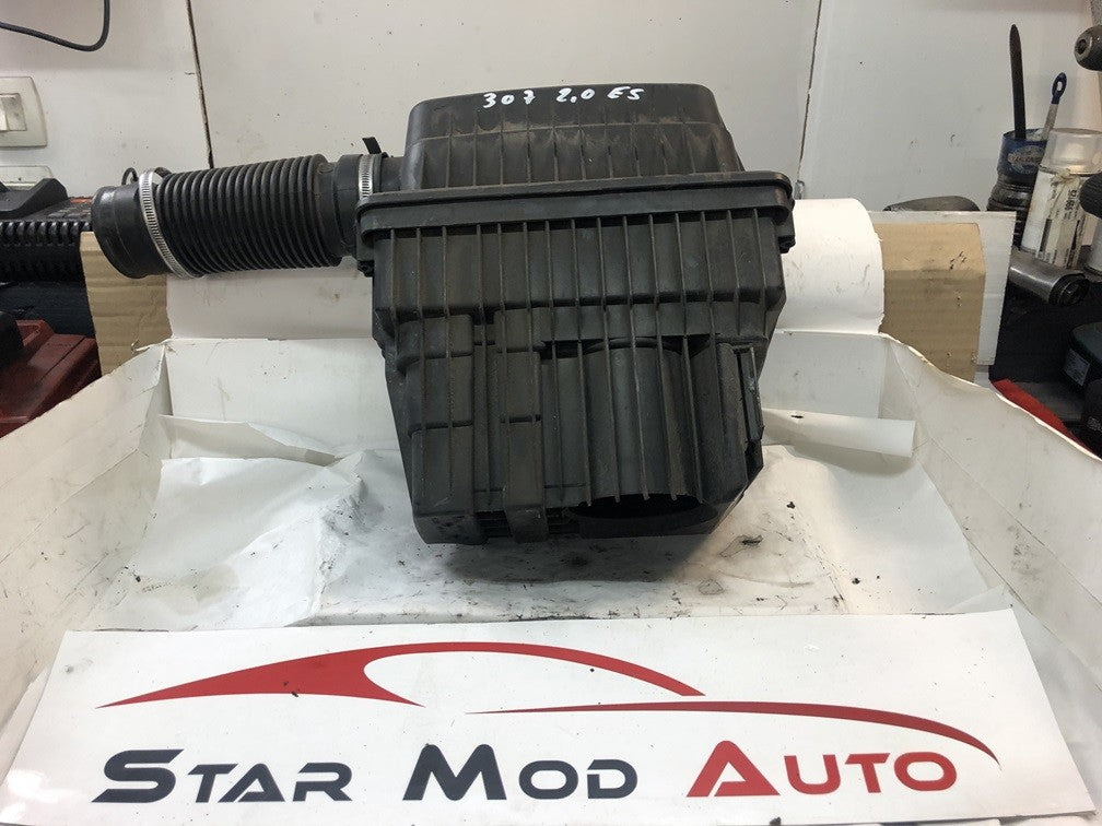 boitier de filtre a air Peugeot 307 2.0 essence