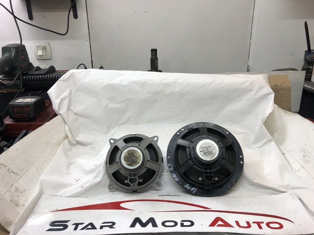 haut parleur avant droit arrière droit Citroën c3 2013