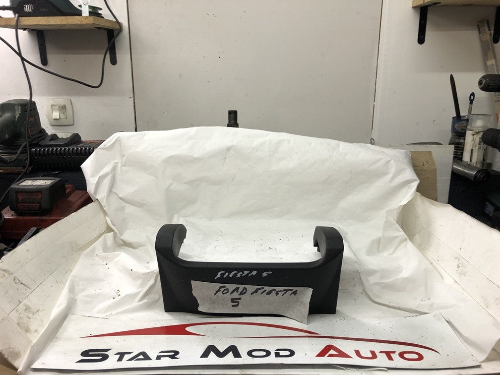 cache Neman Ford fiesta 5 1.4 tdci année 2007