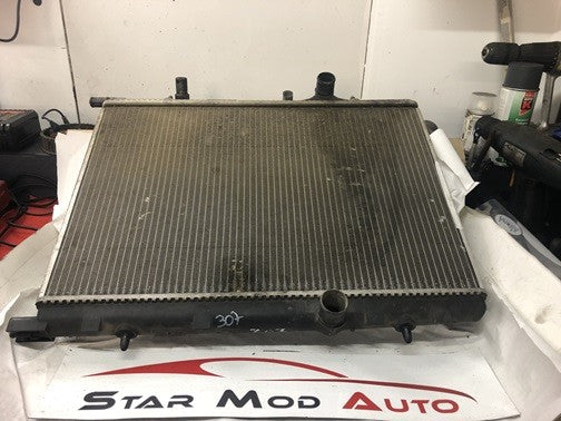 radiateur moteur Peugeot 307 2.0 essence 2003