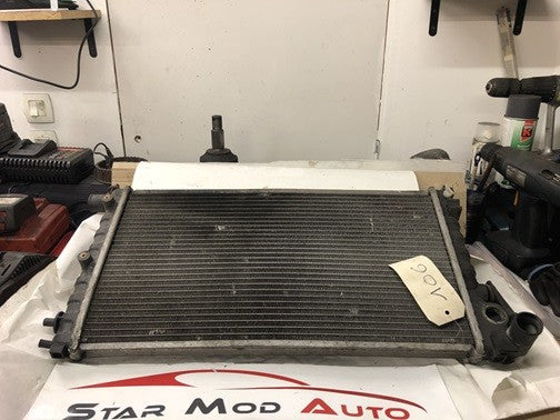 radiateur moteur Peugeot 106 1.4 essence 2001