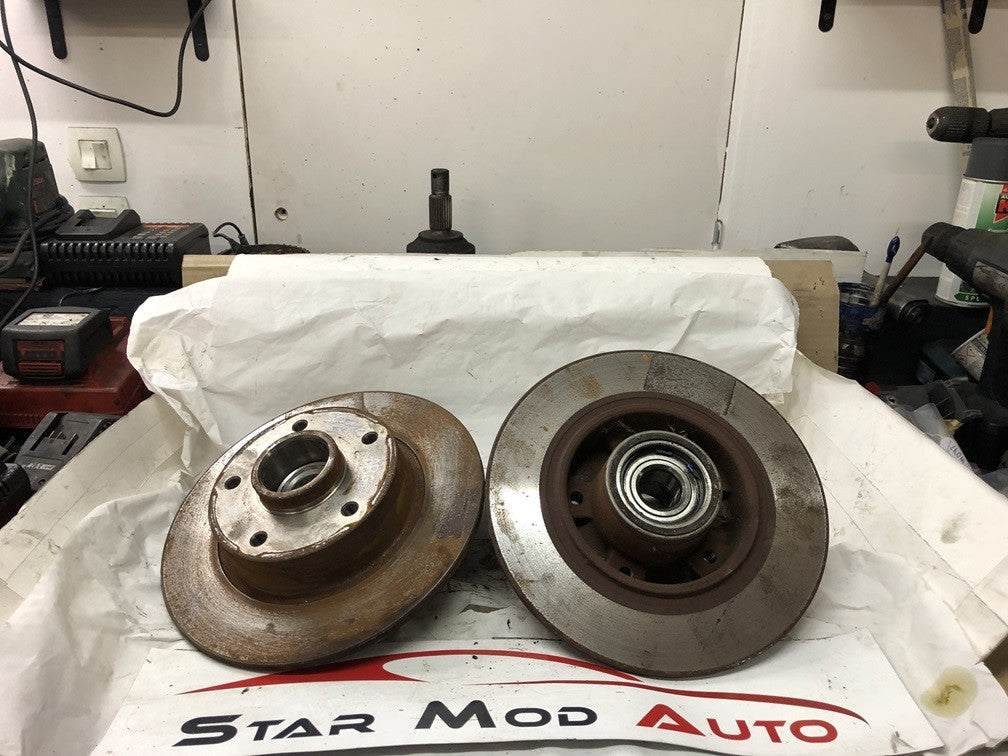 disque de frein arrière Renault Scénic 3 1.9 dci 2010