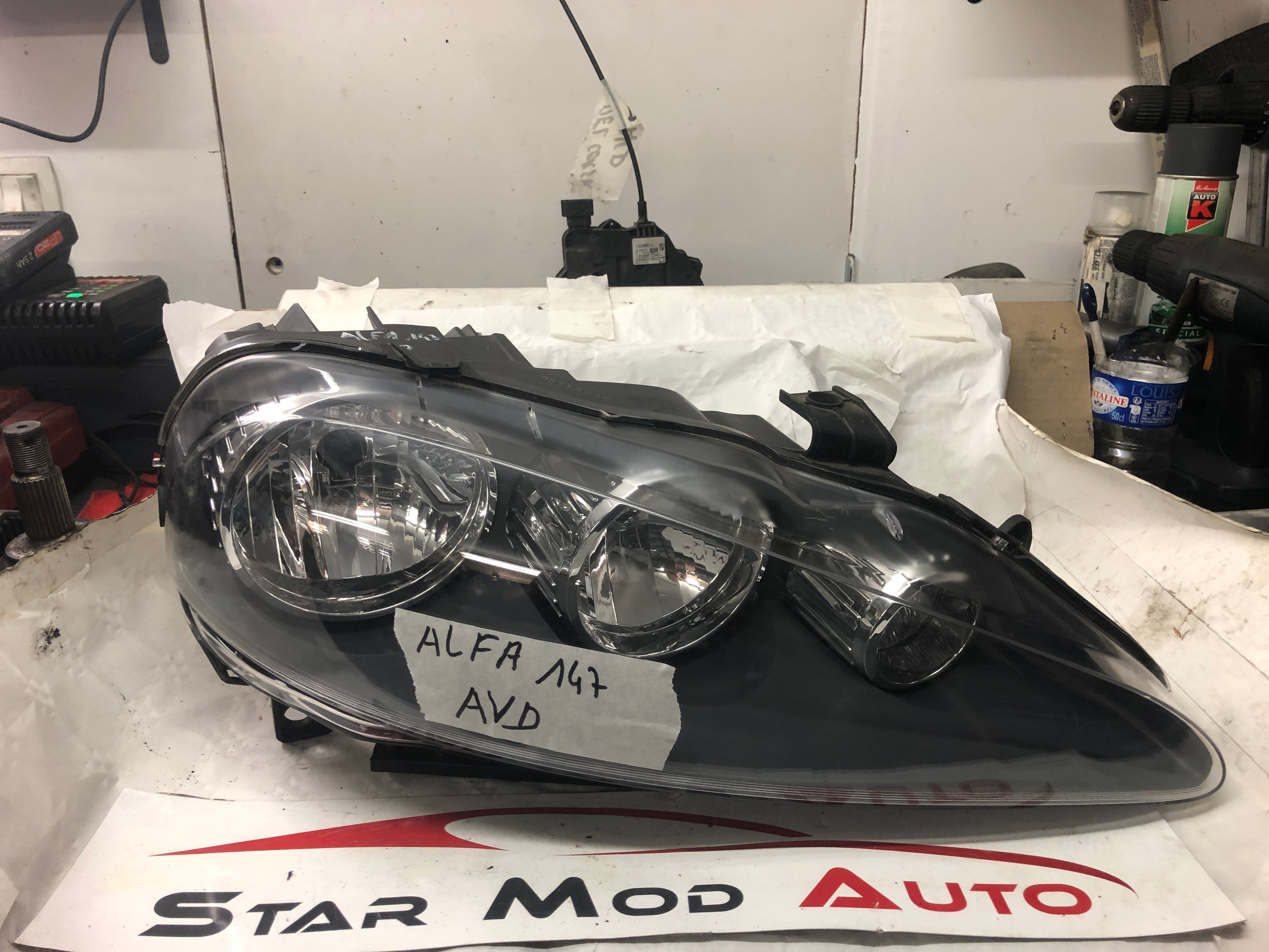phare avant droit alfa Romeo 147 année 2006 neuf